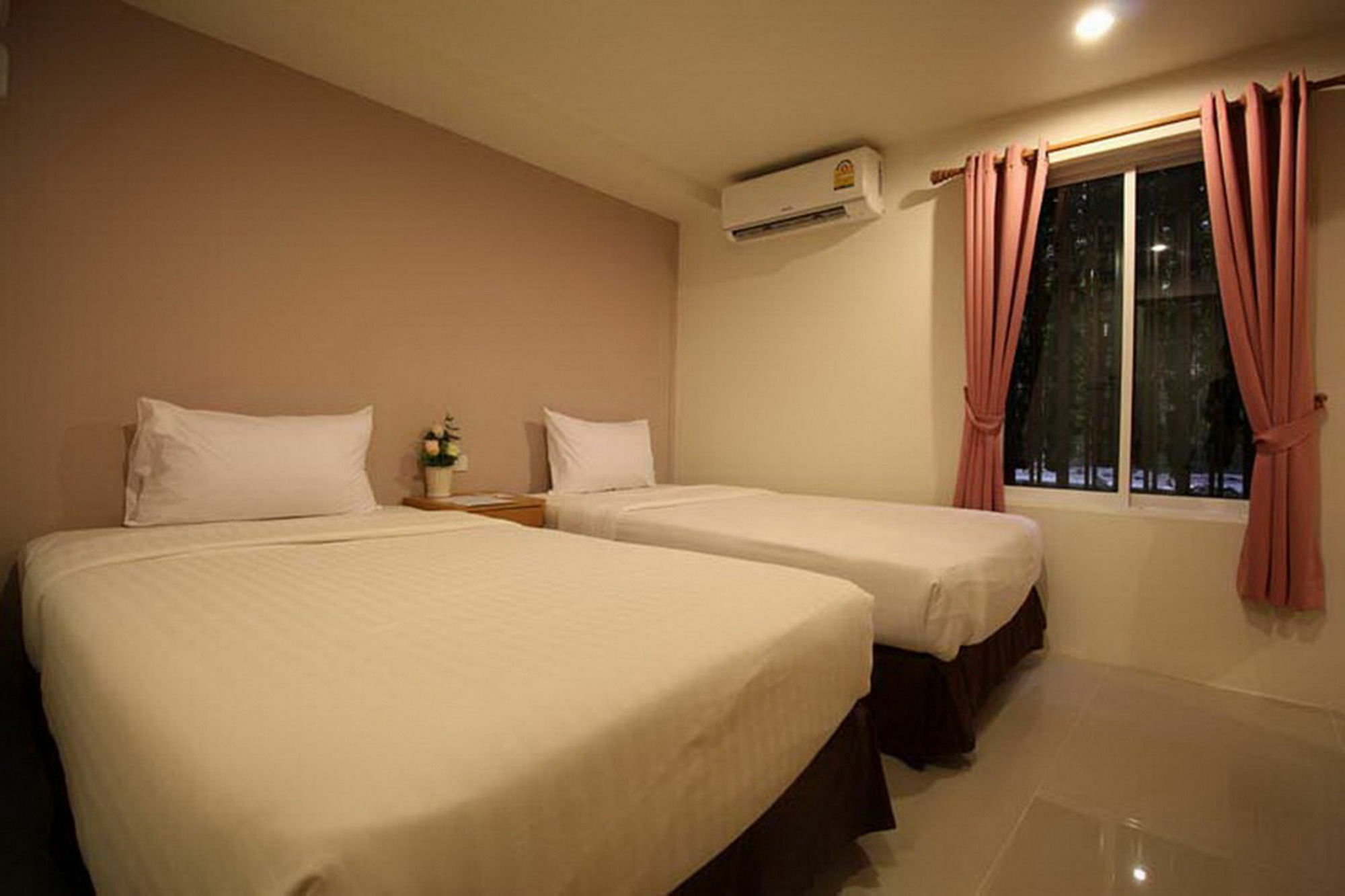 Chiangmai Hill Residence Csiangmaj Kültér fotó